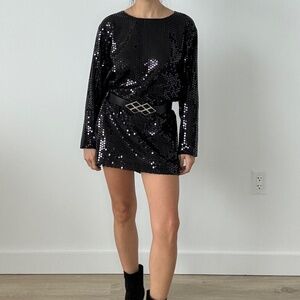 Bergdorf Goodman black sequins dress/blouse size s